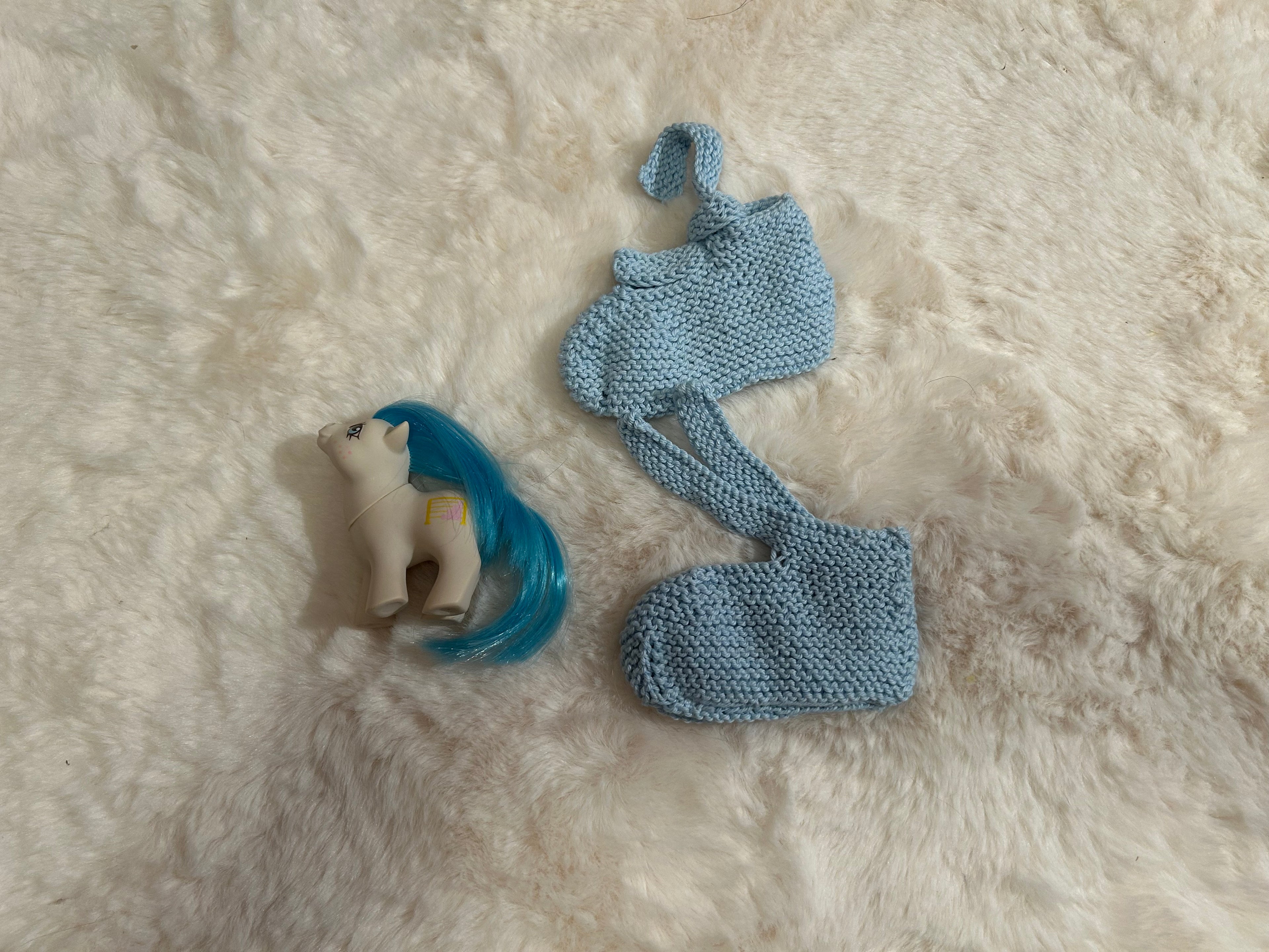 Patucos de Punto Azul Celeste con Cordón para Bebé