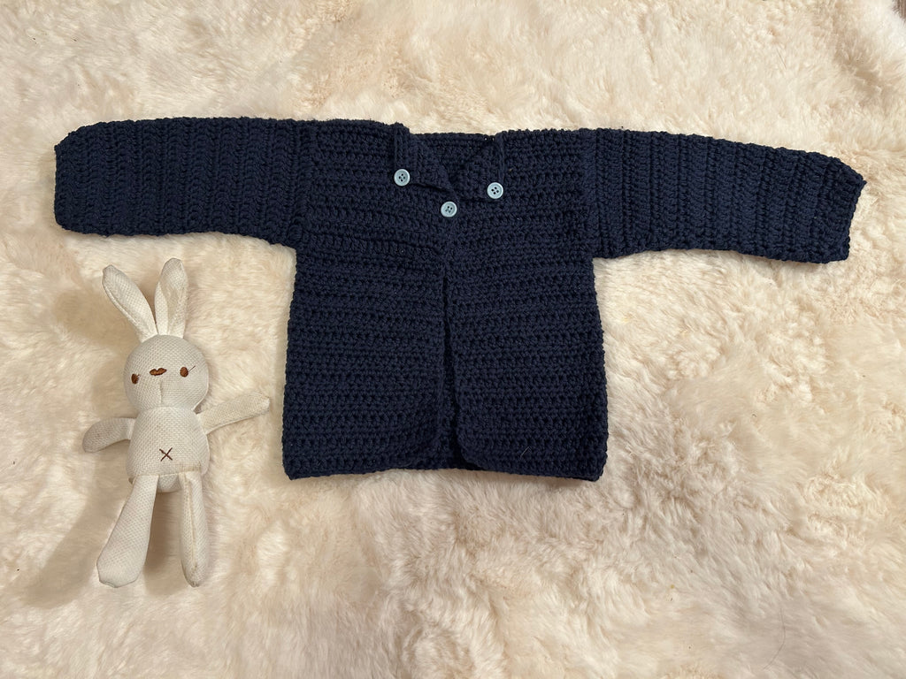 Chaquetita de Ganchillo Azul Marino con Botones y cuello