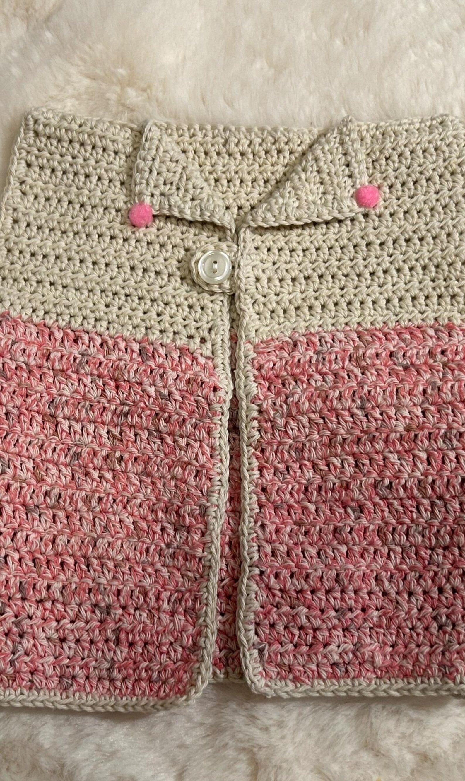 Chaquetita Bicolor de Ganchillo Crema y Rosa para Bebé