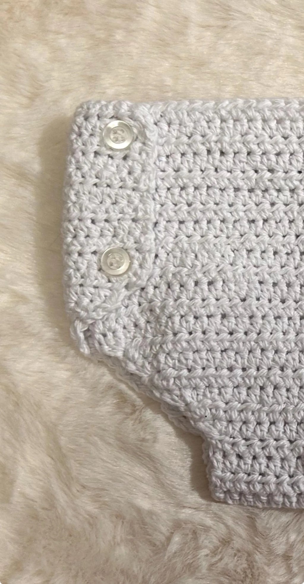 Braguita Cubre Pañal de Ganchillo Blanco con Botones para Bebé
